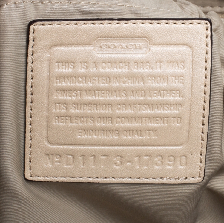 Pre Owned Coach Beige Signature Canvas Diaper Messenger Bag
