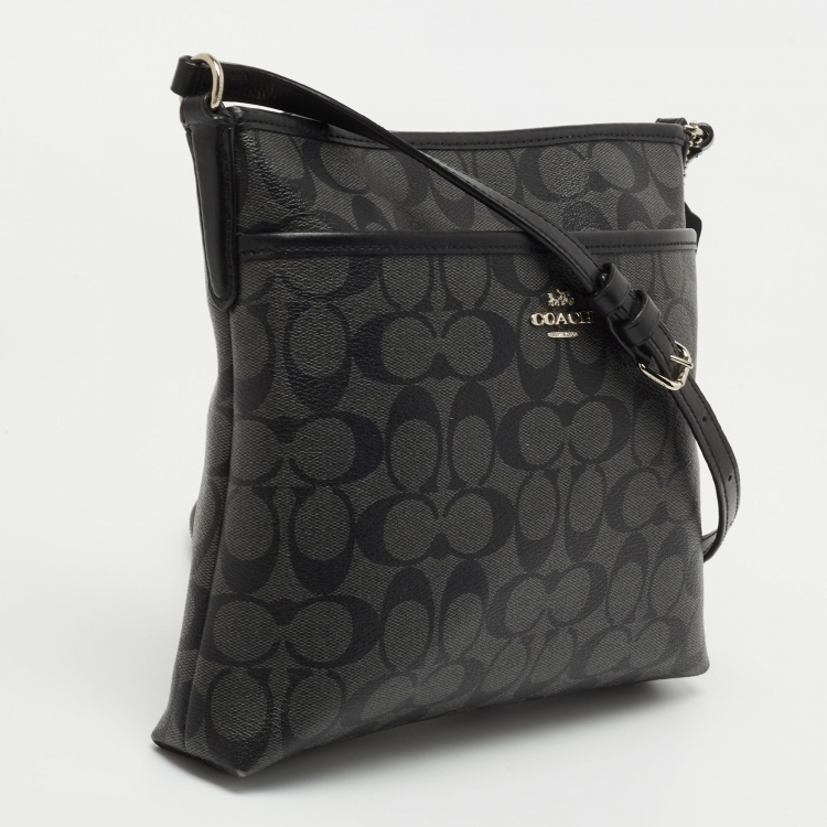 Pre Owned Coach Black Signature Coated Canvas and Leather Crossbody Bag