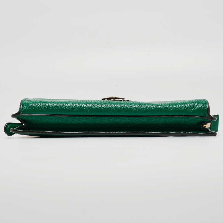 Pre Owned Coach Green Leather Noa Pop Up Wallet on Chain