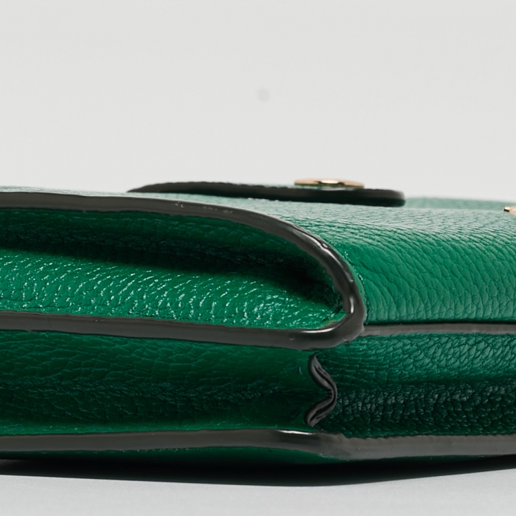 Pre Owned Coach Green Leather Noa Pop Up Wallet on Chain