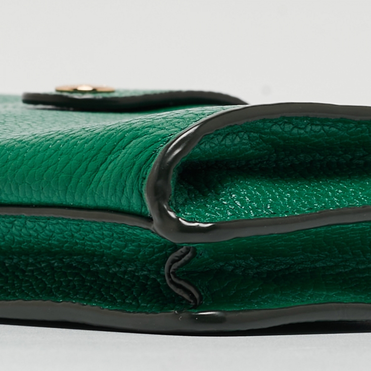 Pre Owned Coach Green Leather Noa Pop Up Wallet on Chain