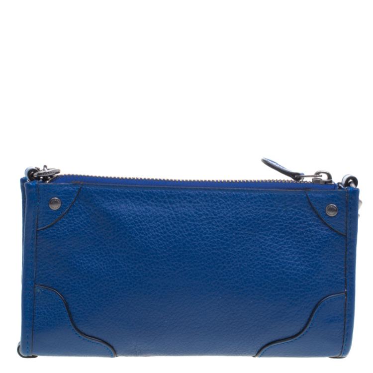 Pre Owned Coach Blue Grain Leather Mickie Crossbody Bag