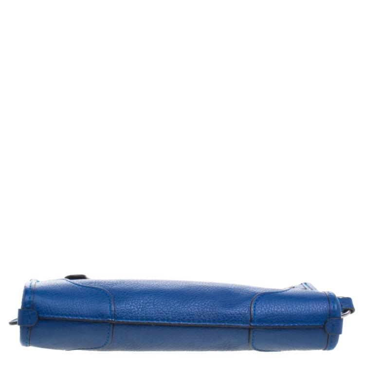 Pre Owned Coach Blue Grain Leather Mickie Crossbody Bag