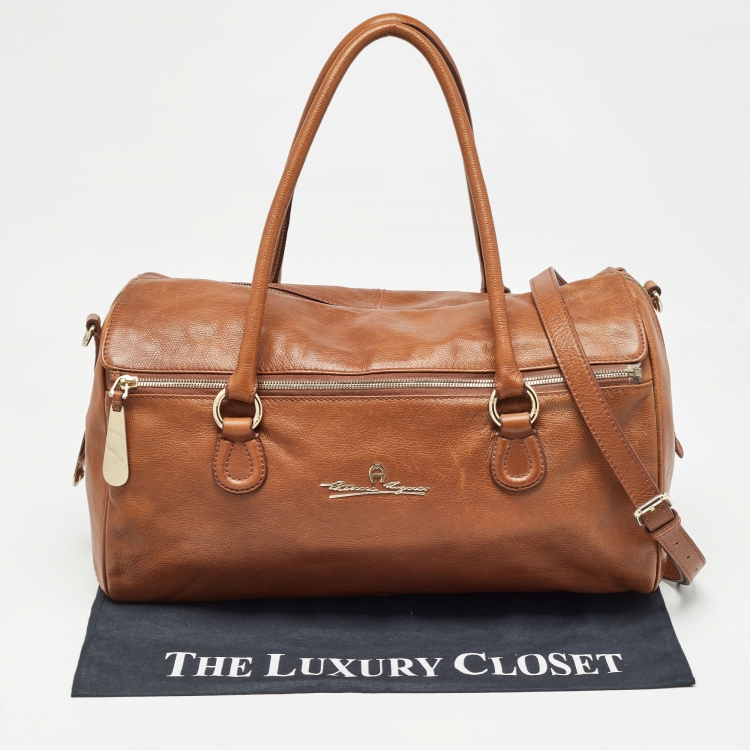 Pre Owned Aigner Brown Leather Zip Duffel Bag