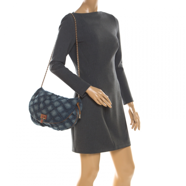 Pre Owned Dolce & Gabbana Quilted Denim Flap Lock Bodybag