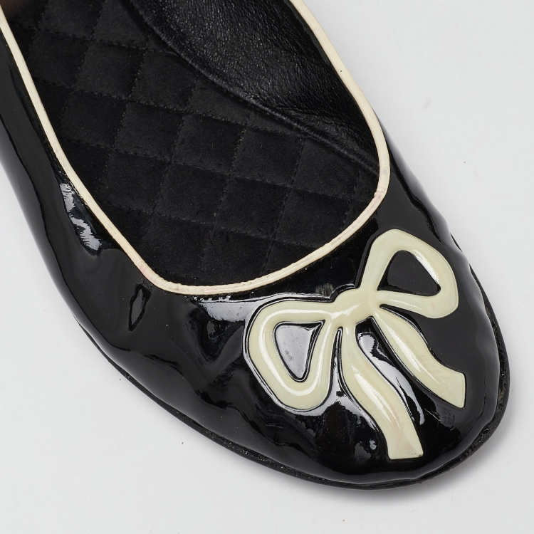 Pre Owned D&G Black/White Patent Leather Ballet Flats Size 38
