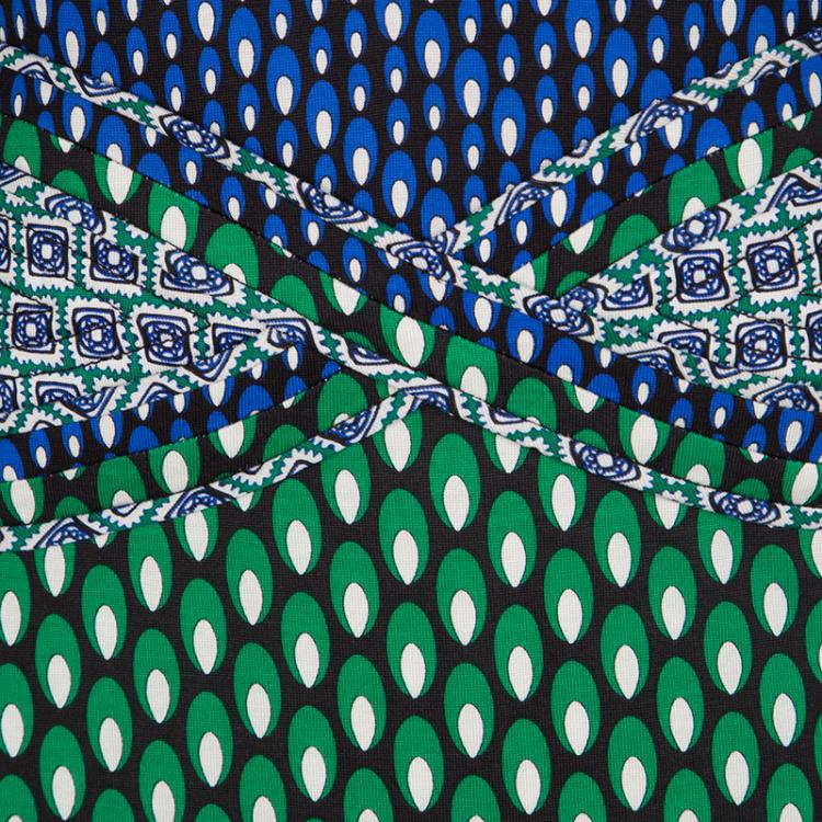 مملوكة مسبقًا Diane Von Furstenberg Green and Blue Dot Printed Silk Jersey Evita Shift Dress M