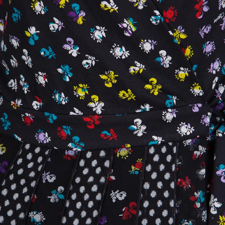مملوكة مسبقًا Diane Von Furstenberg Floral and Dot Print Paneled Caprice Wrap Dress S