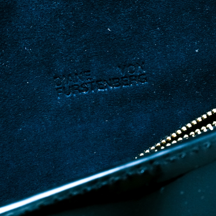 Pre Owned Diane Von Furstenberg Navy Blue/Black Suede and Patent leather Uptown Clutch