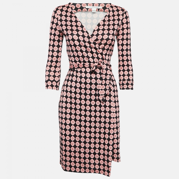 Pre Owned Diane Von Furstenberg Red Printed Jersey New Julian Wrap Dress S