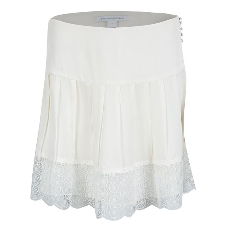 Pre Owned Diane Von Furstenberg White Lace Brylee Scalloped Top and Belita Skirt Set S
