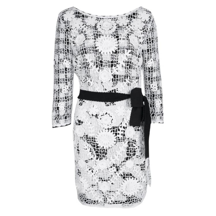 مملوكة مسبقًا Diane Von Furstenberg Monochrome Floral Crochet Lace Overlay Backless Kenny Dress M