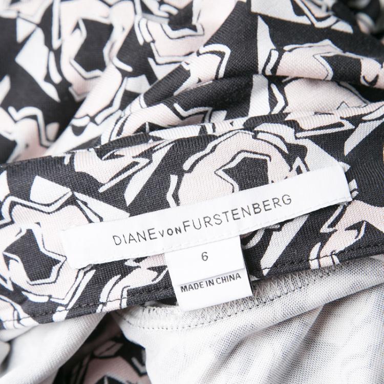 Pre Owned Diane Von Furstenberg Abstract Floral Printed Silk Jersey New Julian Two Wrap Dress M