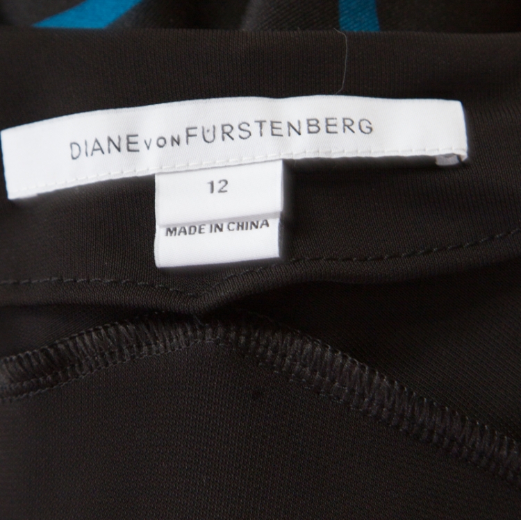 مملوكة مسبقًا Diane Von Furstenberg Black and Blue Printed Wool and Silk Jewel Wrap Dress L