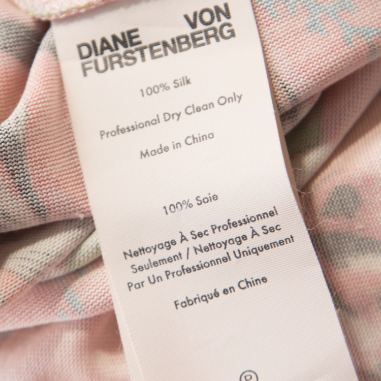 Pre Owned Diane von Furstenberg Coral Pink Flora and Fauna Print Silk Wrap Dress L