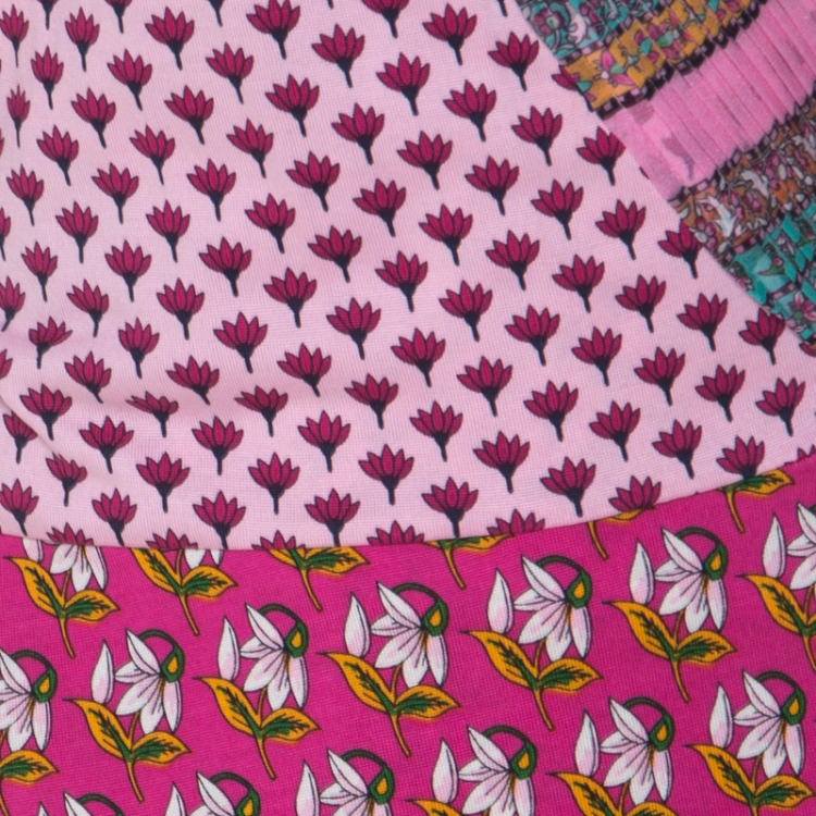 مملوكة مسبقًا Diane Von Furstenberg Pink Silk Jersey & Chiffon Floral Print Nieves Wrap Dress L