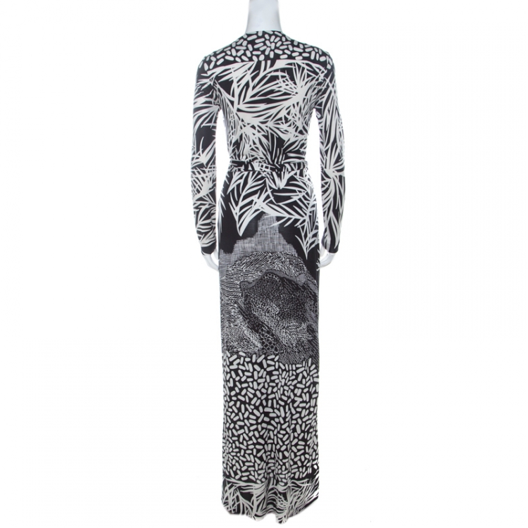 Pre Owned Diane von Furstenberg Black & White Printed Silk Jersey Georgina Wrap Dress S