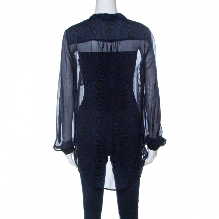 Pre Owned Diane von Furstenberg Dark Blue & Black Woodgrain Print Silk Chiffon Buttoned Gilmore Blouse L
