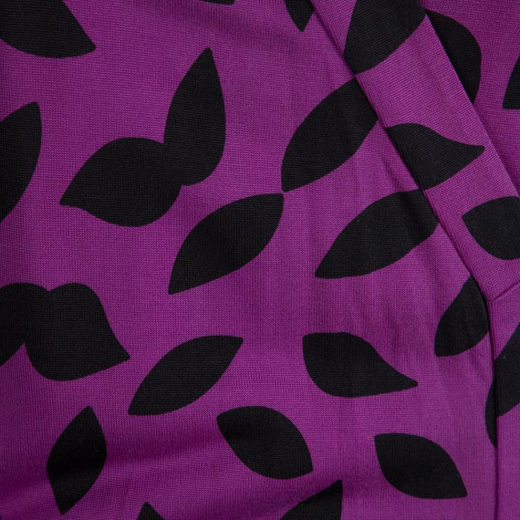 مملوكة مسبقًا Diane Von Furstenberg Purple Leaf Pattern Abigail Vintage Wrap Dress S