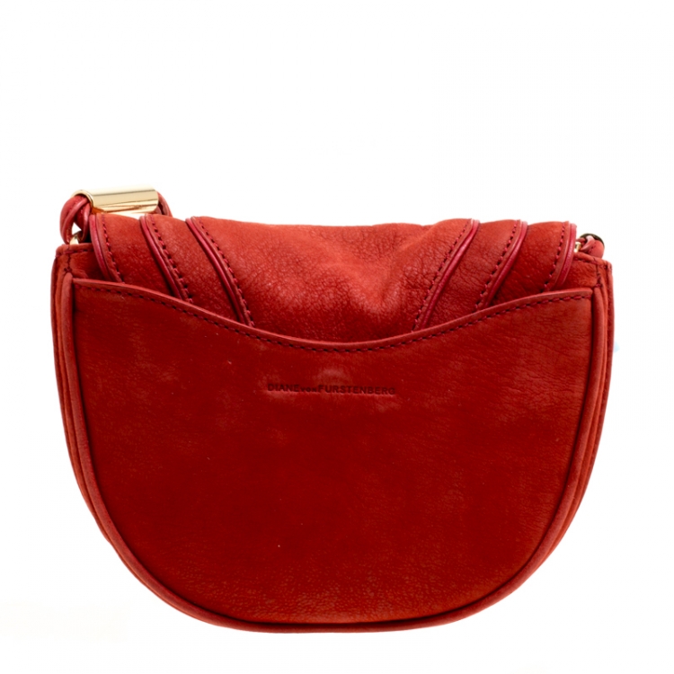 Pre Owned Diane Von Furstenberg Red Nubuck Leather Bullseye Crossbody Bag