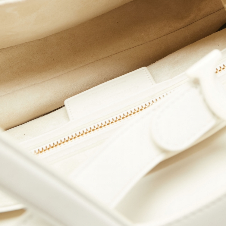Pre Owned Dior White Leather Saddle Bag