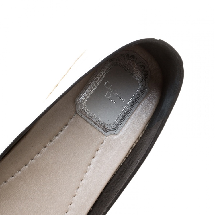 مملوكة مسبقًا Dior White Laser Cut Floral Embellished Leather Flore Espadrilles Size 40