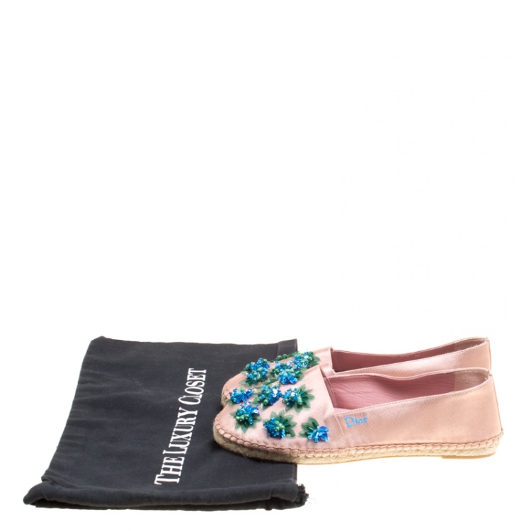 مملوكة مسبقًا Dior Crepè Pink Floral Embellished Canvas Espadrille Loafers Size 38