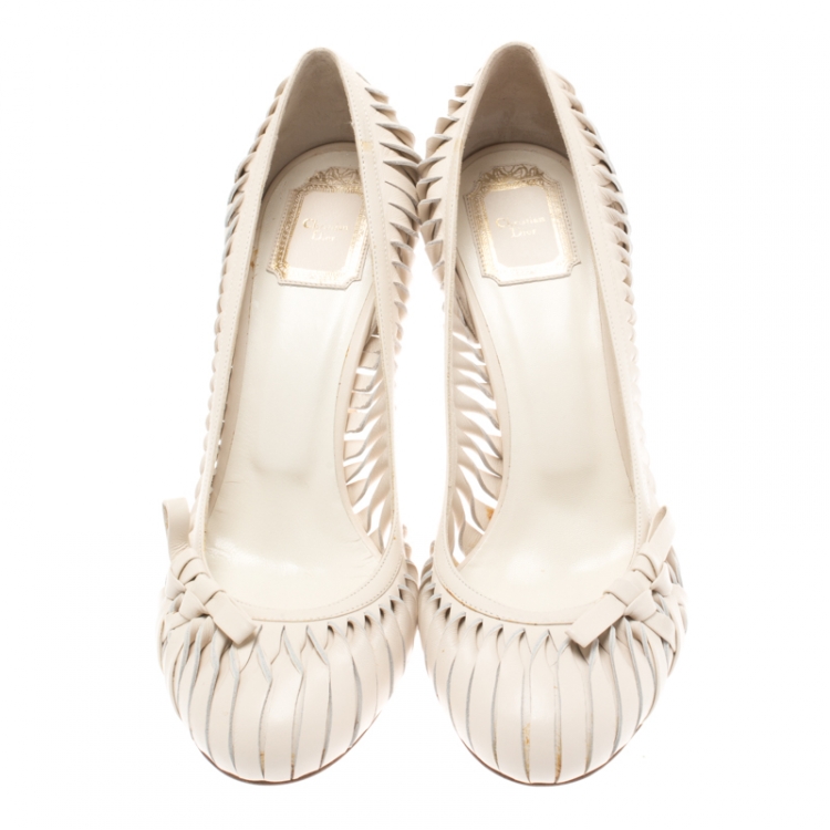 Pre Owned Dior Beige Leather Cut Out Detail Bow Pumps Size 41