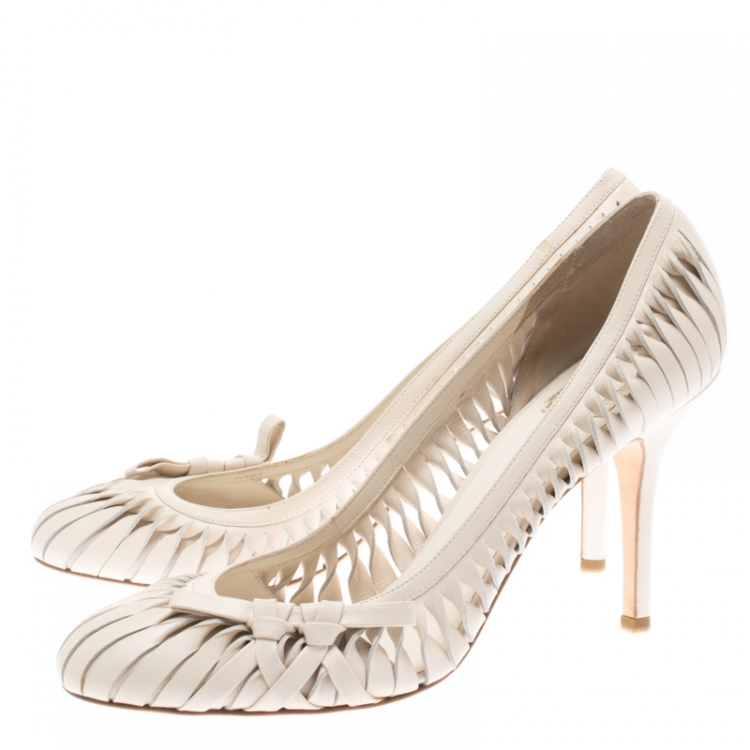 Pre Owned Dior Beige Leather Cut Out Detail Bow Pumps Size 41