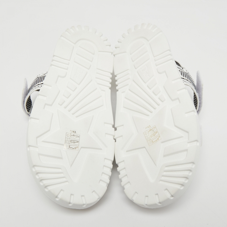 Pre Owned Dior White/Black Canvas DiorAct Sandals Size 39