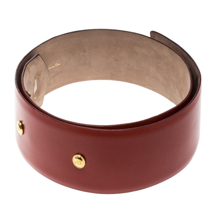 مملوكة مسبقًا Dior Red Leather Logo Embellished Waist Belt 85cm