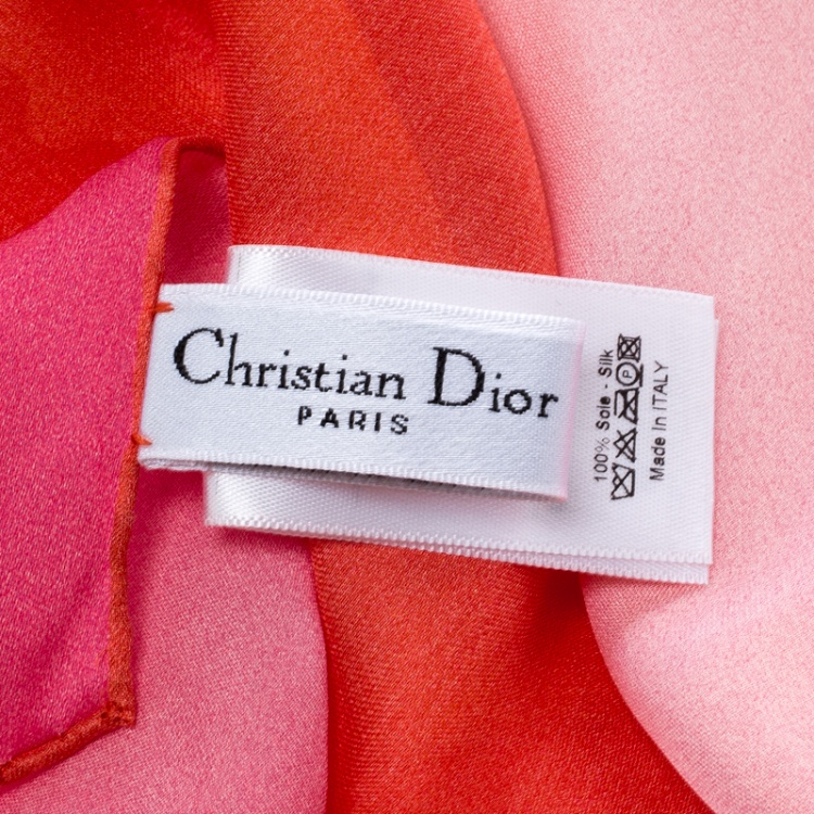مملوكة مسبقًا Dior Multicolor Printed Silk Square Scarf