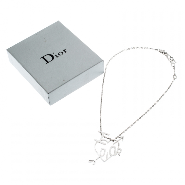 i heart dior necklace