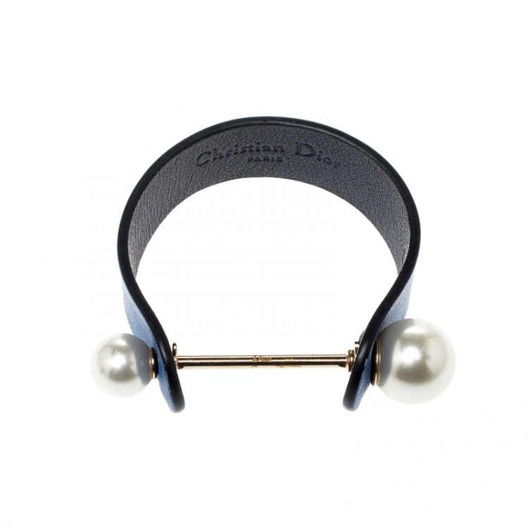 Pre Owned Dior Perle Blue Leather & Faux Pearl Cuff Bracelet S