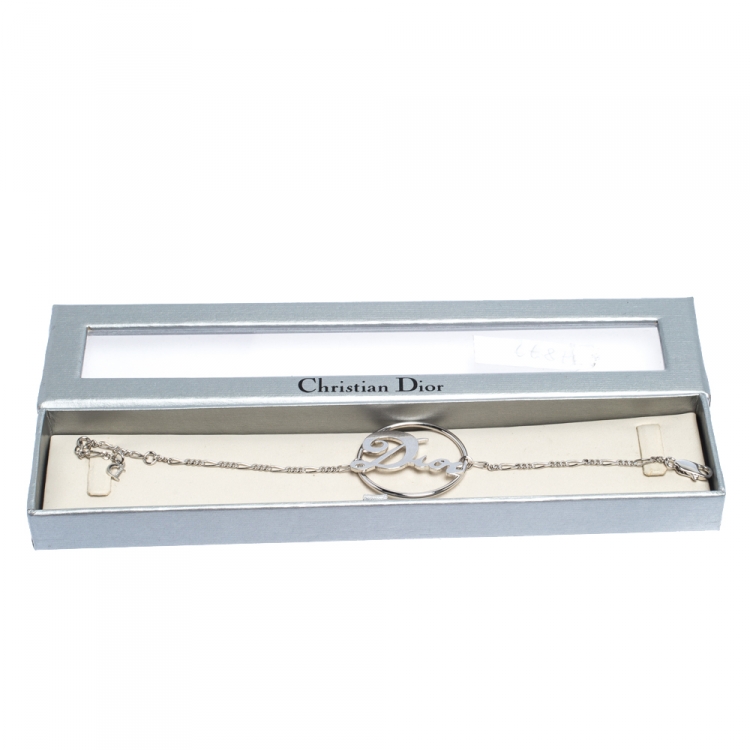 Pre Owned Dior Silver Tone Circle Logo Pendant Chain Bracelet