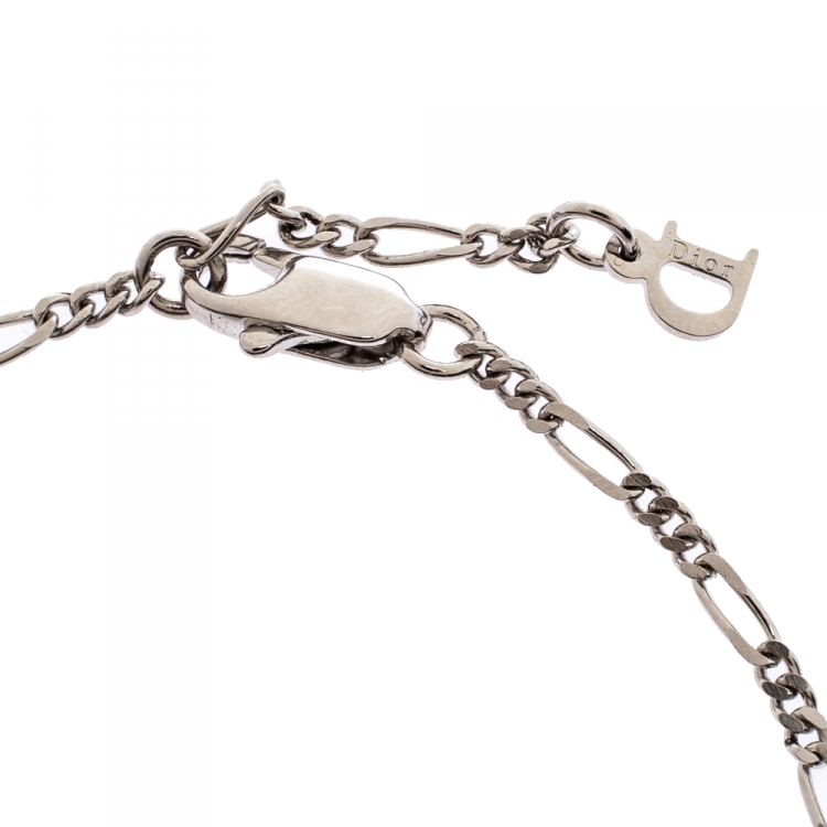 Pre Owned Dior Silver Tone Circle Logo Pendant Chain Bracelet