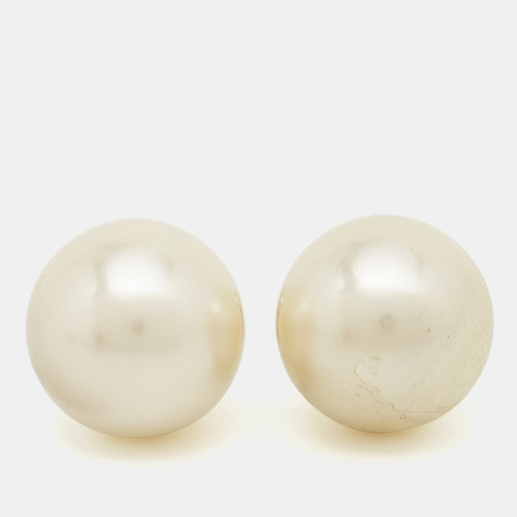 Pre Owned Dior Tribales Faux Pearl Gold Tone Metal Stud Earrings