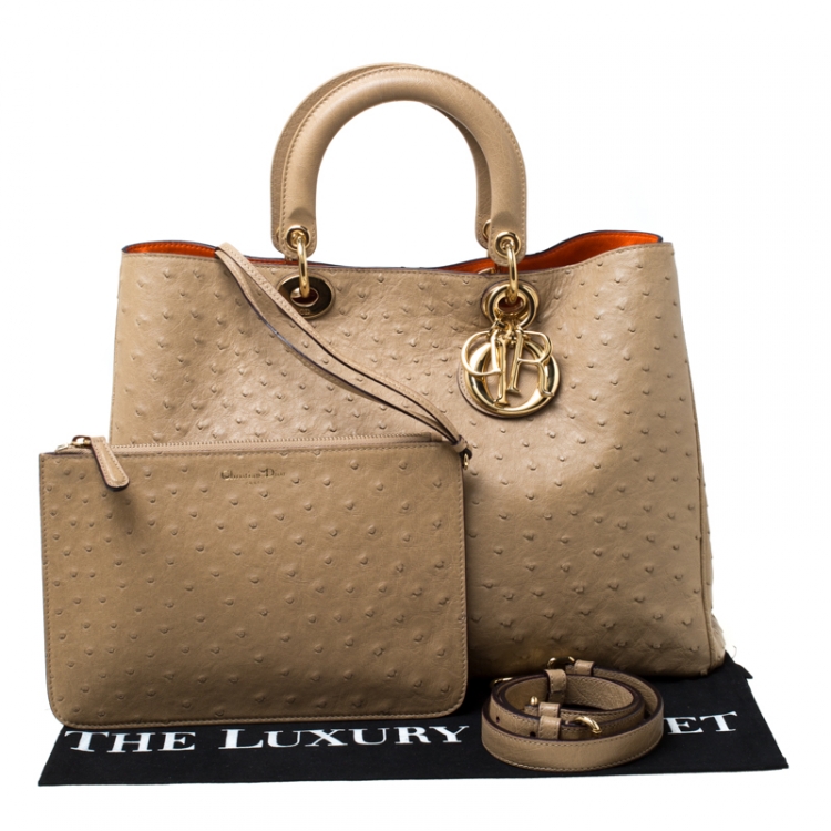 مملوكة مسبقًا Dior Beige Ostrich Large Diorissimo Tote