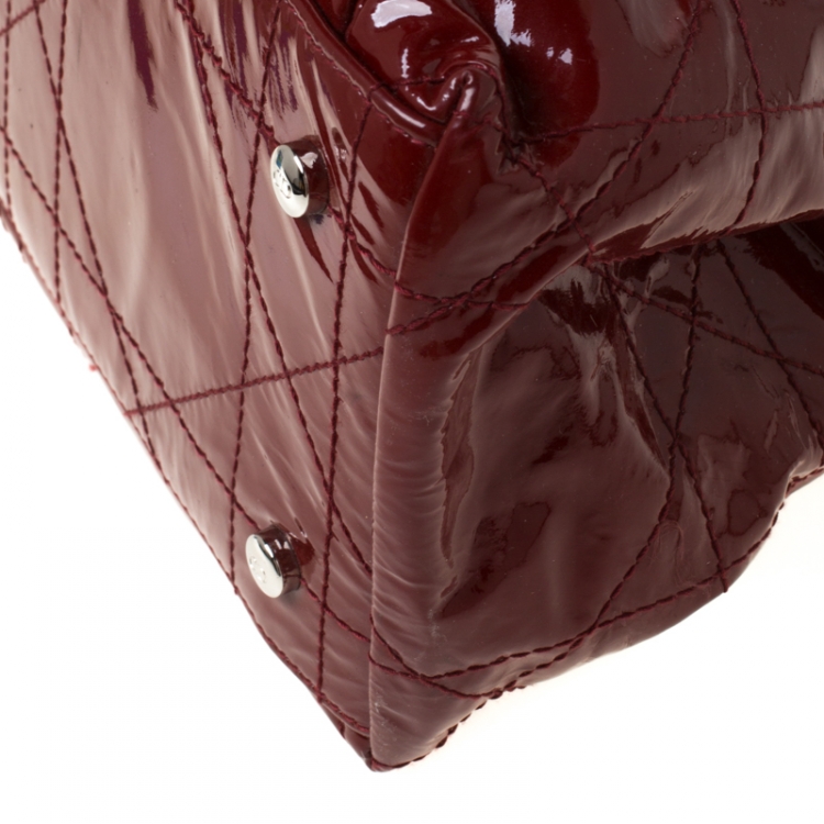 Pre Owned Dior Red Quilted Cannage Patent Leather Le Trente Hobo