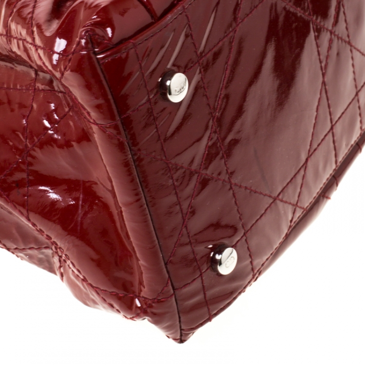 Pre Owned Dior Red Quilted Cannage Patent Leather Le Trente Hobo