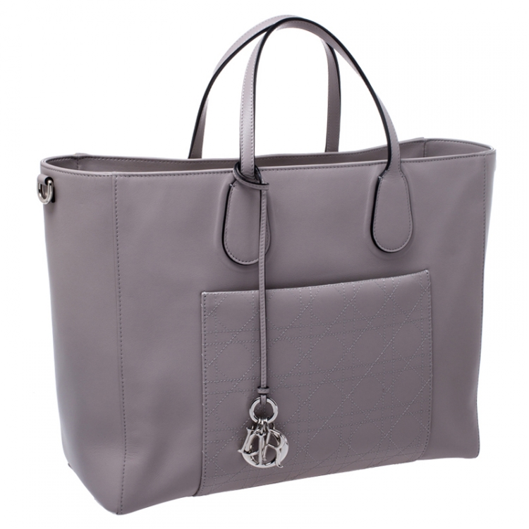 Pre Owned Dior Grey Leather Quilted Detail Front Pocket Shopper Tote
