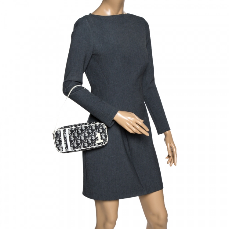 Diorquake Dior Oblique clutch - Bags - Woman