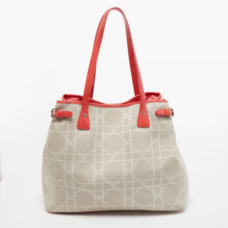 Pre Owned Dior Coral Pink/Beige Cannage Canvas and Patent Leather Medium Panarea Shopper Tote