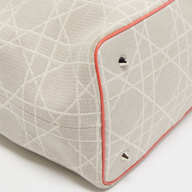 Pre Owned Dior Coral Pink/Beige Cannage Canvas and Patent Leather Medium Panarea Shopper Tote