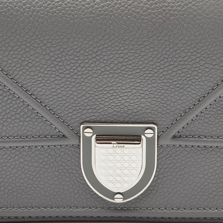Pre Owned Dior Grey Leather Diorama Wallet on Chain