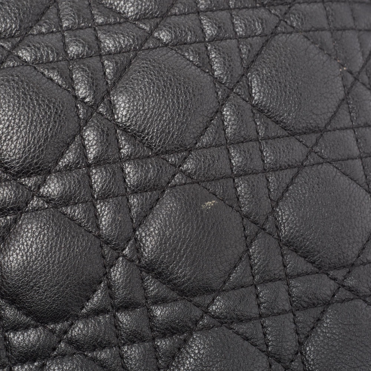 Pre Owned Dior Black Cannage Leather Large Caro Daily Pouch