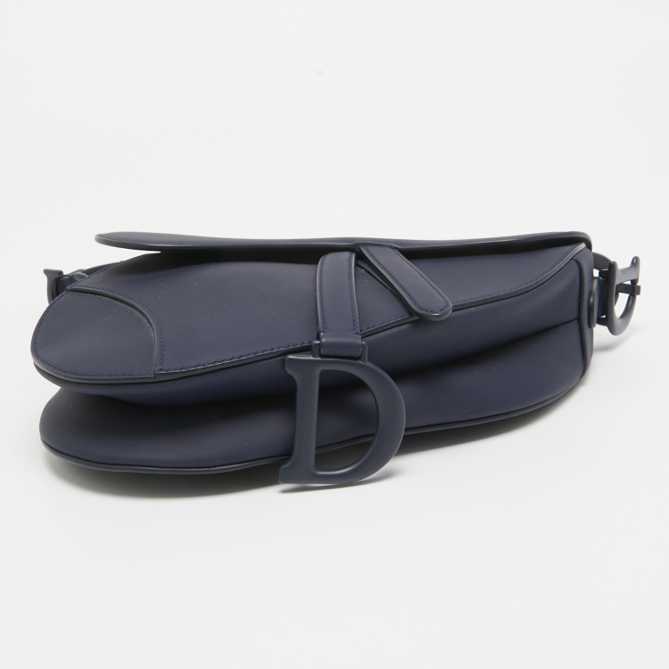 مملوكة مسبقًا Dior Navy Blue Ultra Matte Leather Saddle Bag
