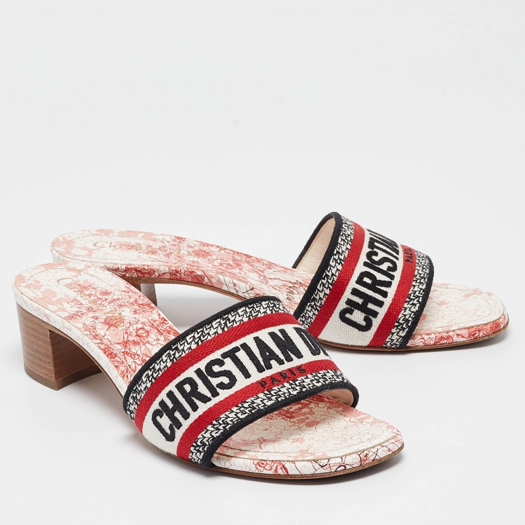 مملوكة مسبقًا Dior Multicolor Canvas Dway Block Heel Slide Sandals Size 37