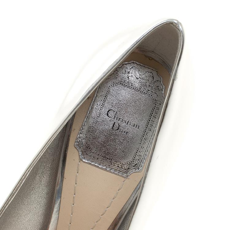 Pre Owned Dior Silver Patent Leather Pointed Pumps Size 38.5