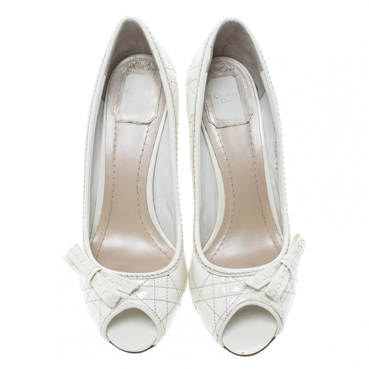 Pre Owned Christian Dior White Patent Cannage Leather Bow Detail Peep Toe Pumps Size 39